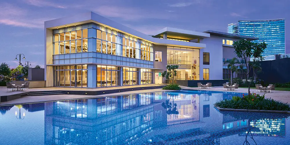 Explore Bengaluru's Premium Residential Offerings Luxury Apartments and Villas for Sale such as Purva Aerocity